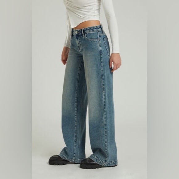 PacSun Casey low rise baggy. Distressed. - Picture 1 of 5